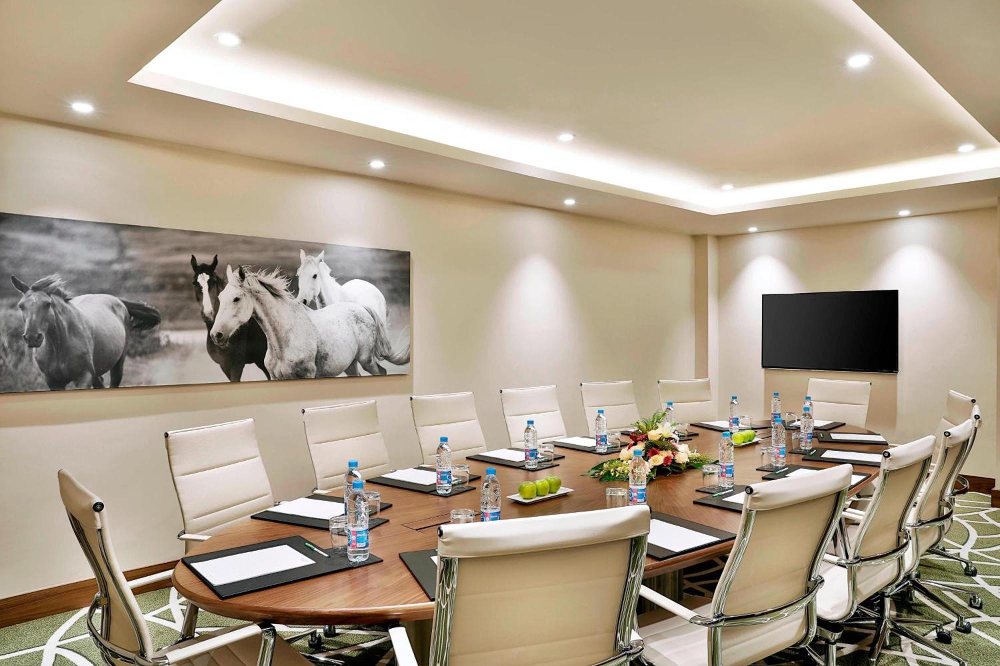 Hotel Courtyard By Marriott Riyadh Olaya