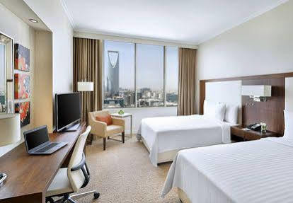 Hotel Courtyard By Marriott Riyadh Olaya 4*