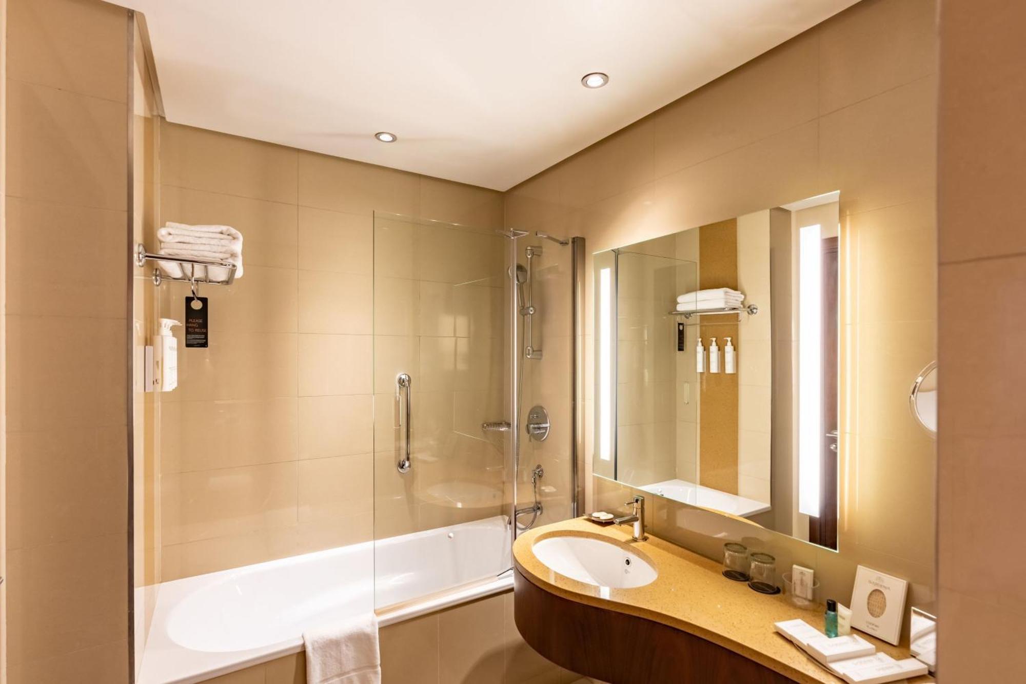 Courtyard By Marriott Olaya Hotel Riyadh