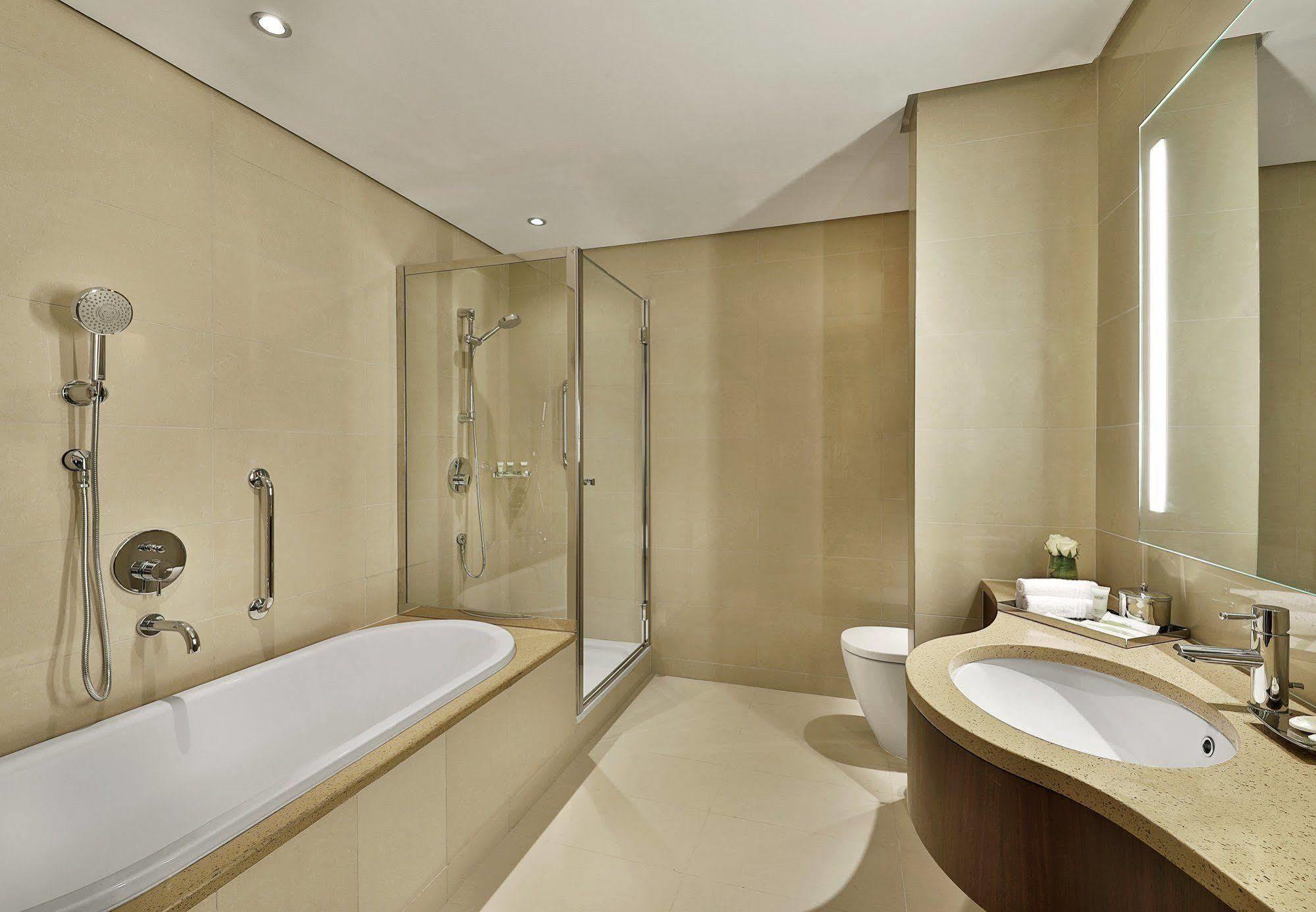 Courtyard By Marriott Olaya Hotel 4*